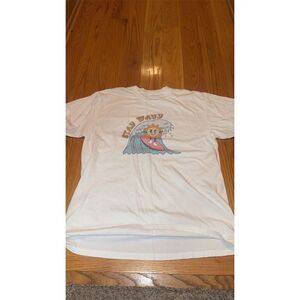 Sunkissed Coconut Stay Wavy Tee Women’s Large